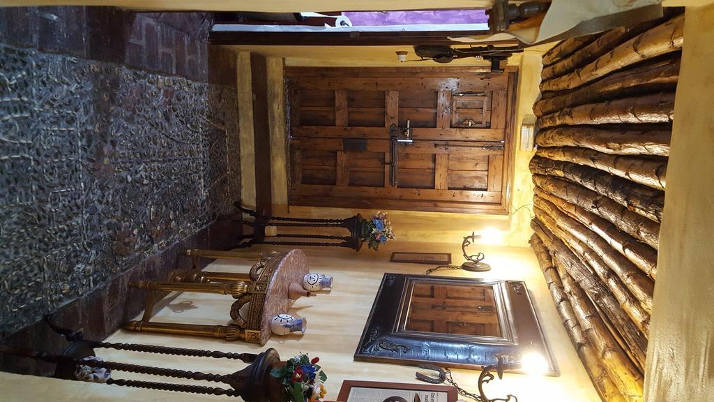 Árchez Posada Meson Mudejar المظهر الخارجي الصورة